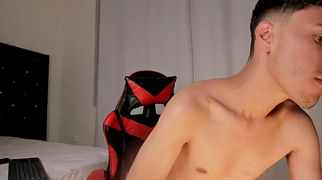 MaxLeons Pertunjukan Webcam