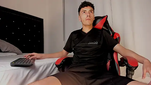 Show de MaxLeons na webcam