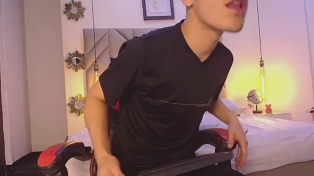 MaxLeonsn Webbikameraesitys