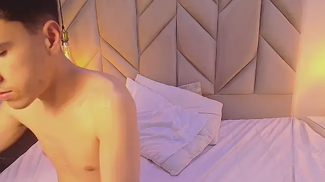 MaxLeons' Webcam Show