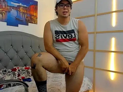 Milo_scorpio Adlı Modelin Web Kamerası Şovu
