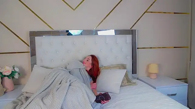 RylieFoaster Show in webcam