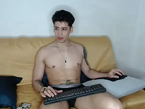 itskeoo__ Webcam-Show