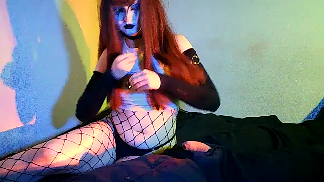 Show modela KinkyQuel na web-kameri