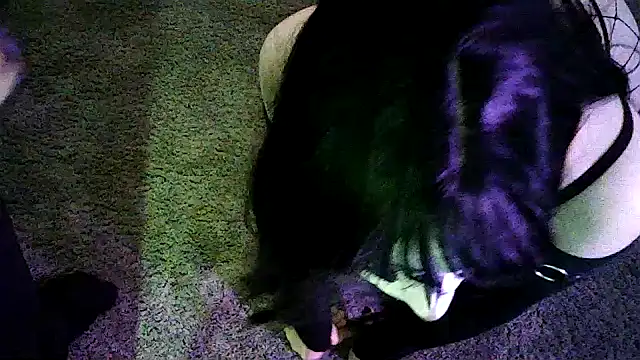 KinkyQuelのウェブカメラショー
