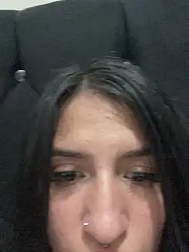 SUSI_ROJAS_19's Live XXX Chat
