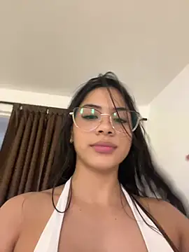 XXX chat uživo modela AmaraMorgan