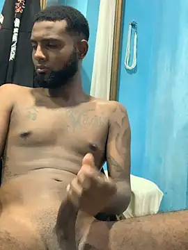 AlbertoDiime – webcam-show