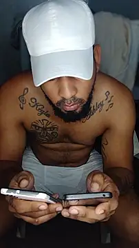 lokutor95 Webcam Show