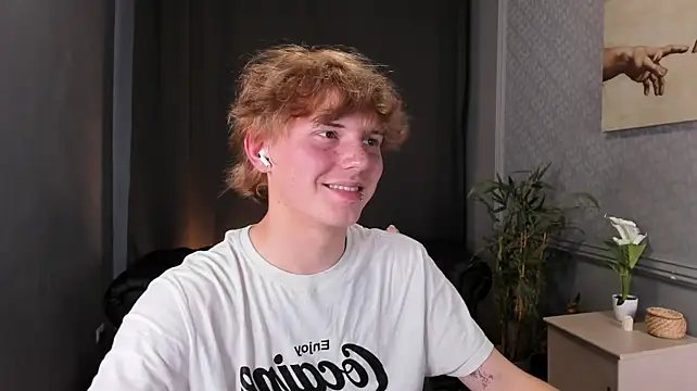 הופעת וובקאם של Benjamin_Brooke