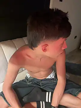 Show modela Stibenhotboy na web-kameri