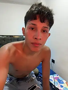 Stibenhotboy 在線直播表演