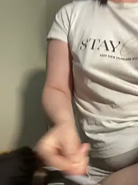 Živý XXX chat Alicetastyyy