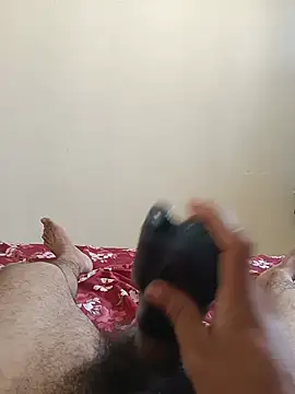 black_indian007 Show in webcam