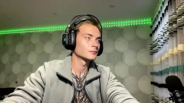ErnestTarlet's Webcam Show