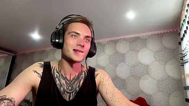 ErnestTarlet webcam show