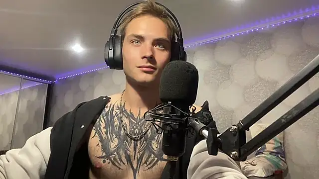 ErnestTarlet Webcamshow