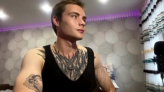 ErnestTarlet Webcam show