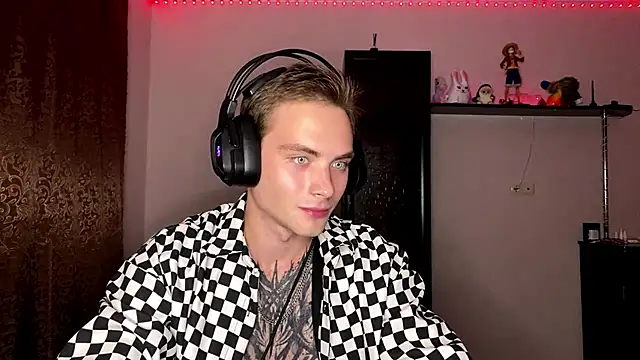 ErnestTarlet Webcam Show