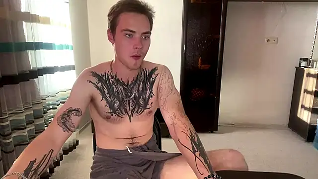 ErnestTarlet – webcam-show