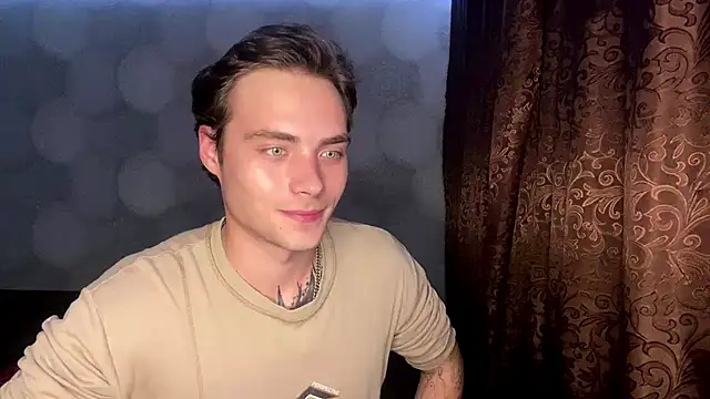 ErnestTarlet Webcam-Show