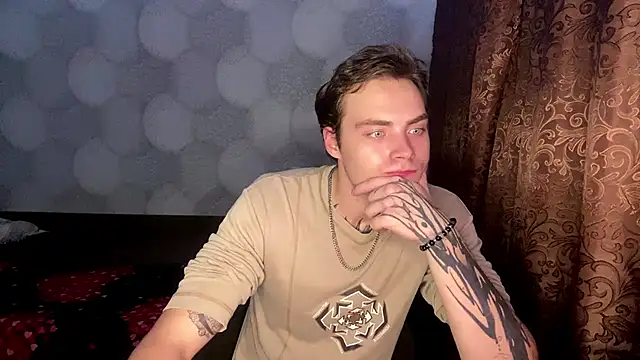 ErnestTarlet Webcam show