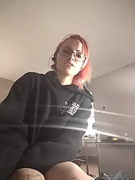 lunikacorpse_666's Webcam Show