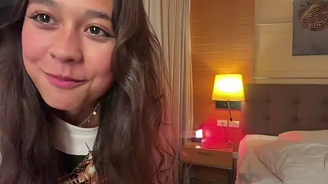 ReynaMccarron 网络视讯表演
