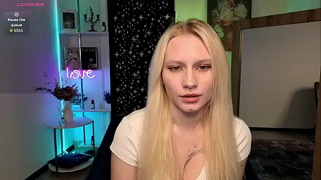 ElodieRenaudn Live XXX chat