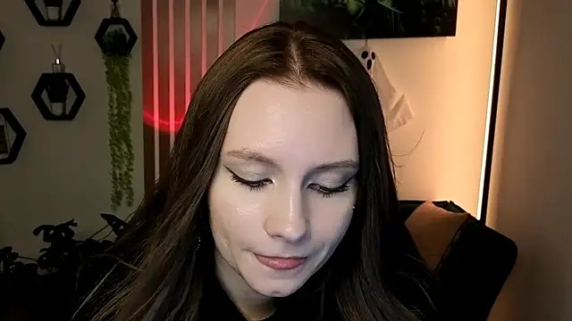 Chat +18 de ElodieRenaud ao vivo