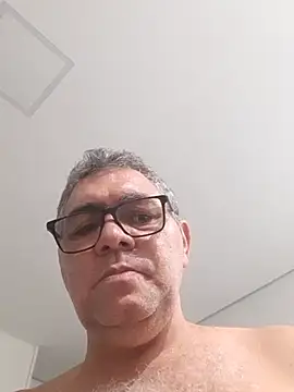 Show modela Ronaldo740 na web-kameri