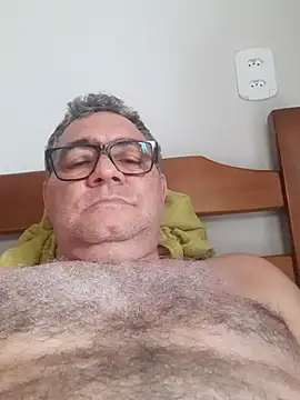 Ronaldo740 Show in webcam
