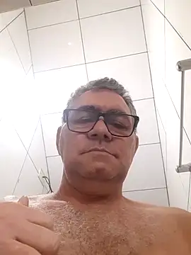 Ronaldo740 Show in webcam