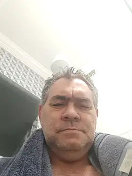 Ronaldo740 Show in webcam