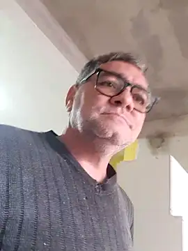 Show modela Ronaldo740 na web-kameri