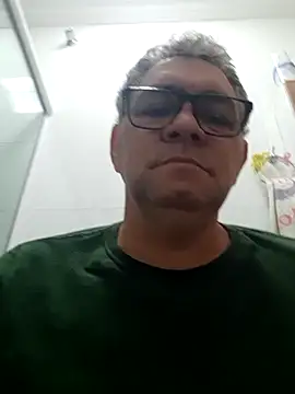 Show modela Ronaldo740 na web-kameri