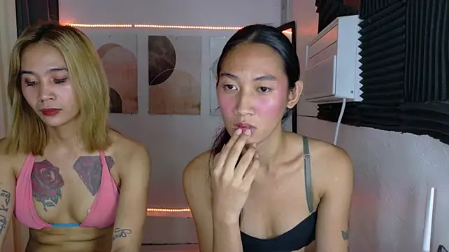 Show Webcam de ScarletAndElysia