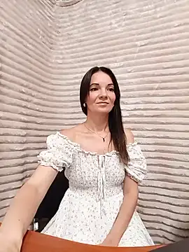 Show modela Jenis-loves na web-kameri