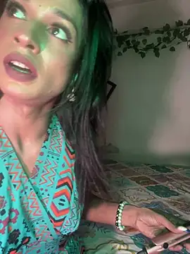הופעת וובקאם של X_Shaifalii