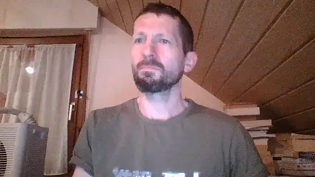 MuscleOtter Webcam Show