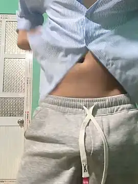 nambaoo23 网络视讯表演