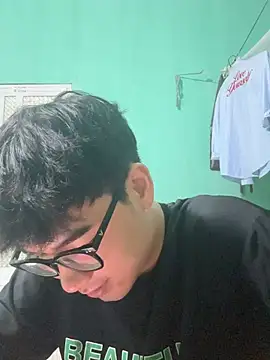 nambaoo23 网络视讯表演