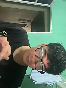 nambaoo23 网络视讯表演