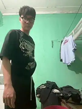nambaoo23 Show in webcam