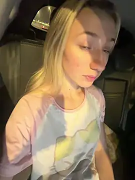 Lia-see-ya's Webcam Show