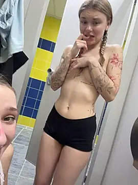 Lia-see-ya's Webcam Show