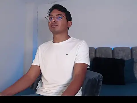 Charles_cruz Webcamshow