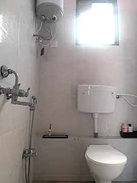 PuneRajaのウェブカメラショー