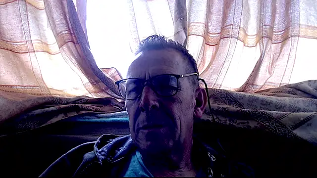 Sr_Manson70n Webbikameraesitys