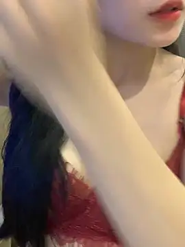 Lily_bae22 网络视讯表演